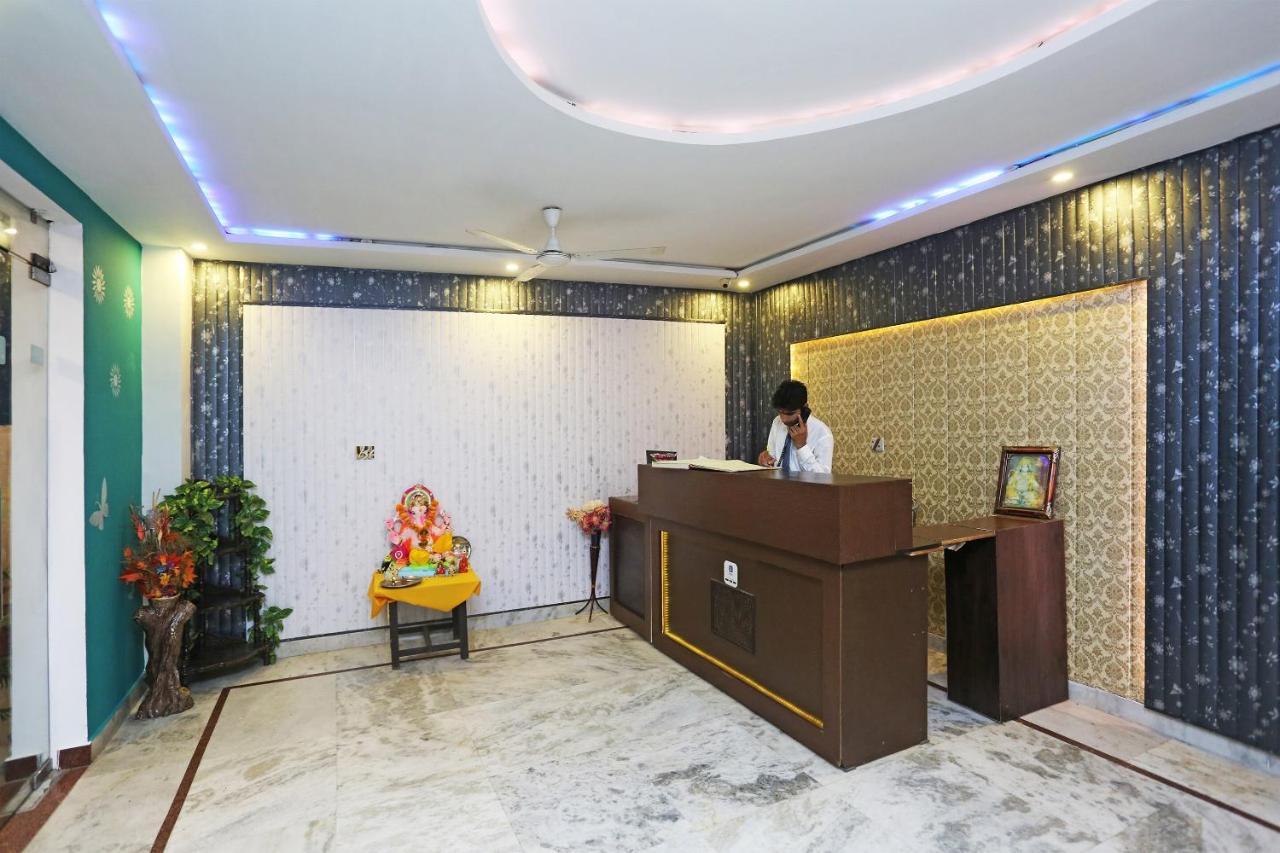 Hotel Ganpati Agra Агра Екстериор снимка